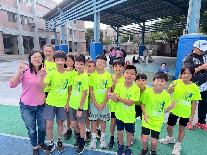 新豐田徑隊圖片